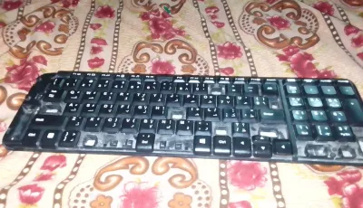 كيبورد لاسلكيLogitech MK220 اسم الموديل Y-R0035 لقطع الغيار ويمكن تشغيله بشراء مستقبل يو اس بي والمستقبل موديله C-U0011 اذا لقيته وحاولت تشغله احتمال 60% يشتغل وفيك تستخدمه قطع غيار جاهز موجود في الزبداني المحطه